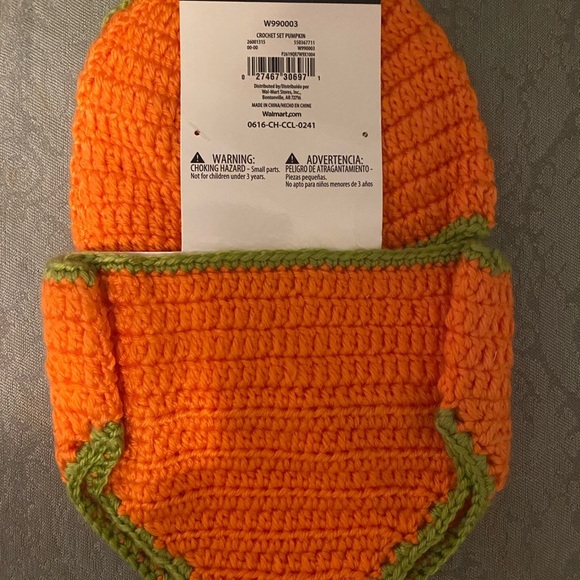 Hand Crocheted Pumpkin Hat & Diaper Cover Set - Picture 2 of 4